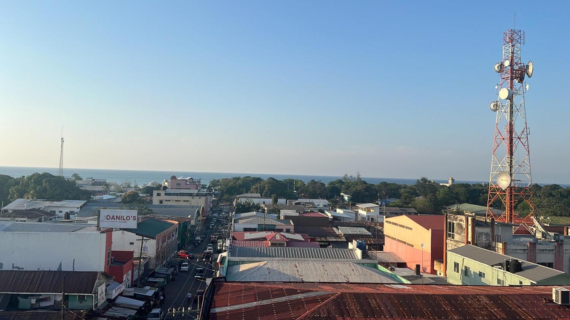 Los Guacamayos La Ceiba Exteriör bild
